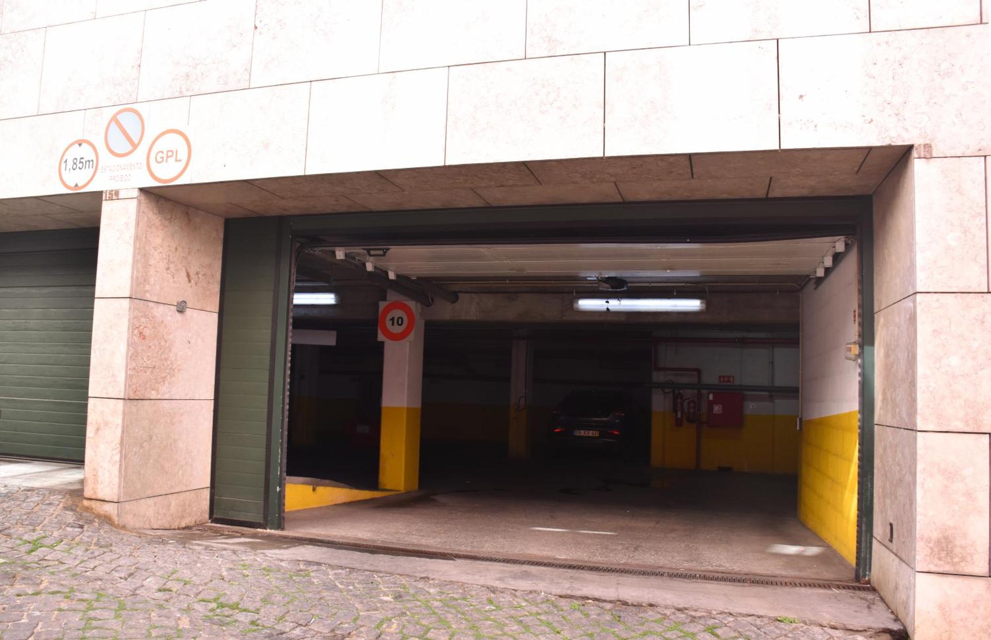 S. Bento Studio W/ Garage Lisboa 外观 照片